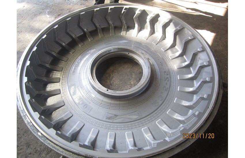 Fire Truck Tire Mold