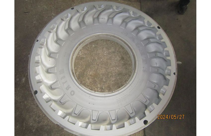 Tractor Tire Mold